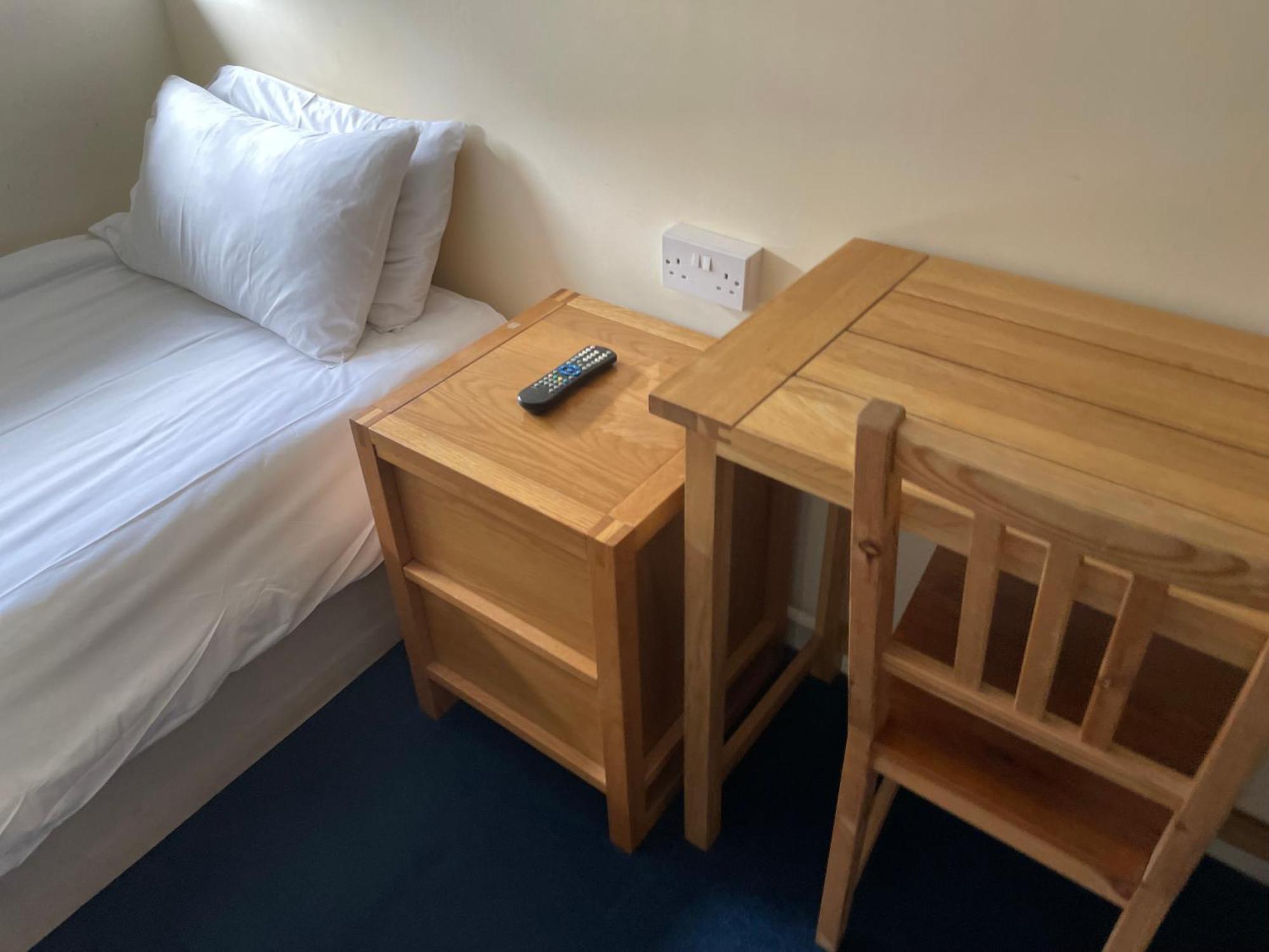 Bridge Farm Guesthouse Rooms Dundry 외부 사진
