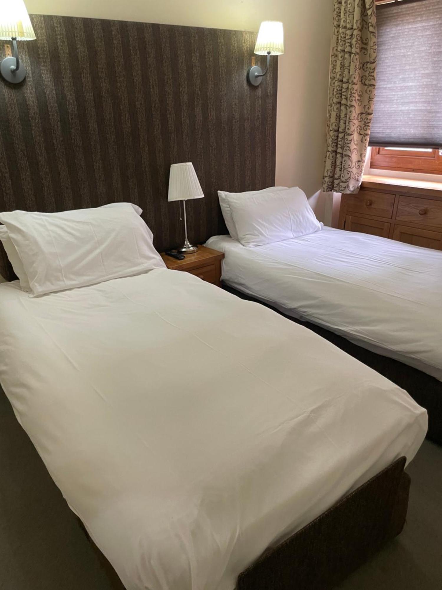 Bridge Farm Guesthouse Rooms Dundry 외부 사진