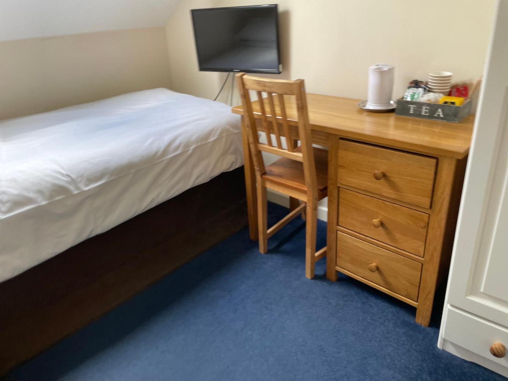 Bridge Farm Guesthouse Rooms Dundry 외부 사진
