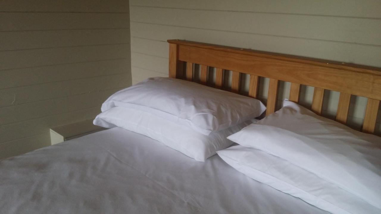 Bridge Farm Guesthouse Rooms Dundry 외부 사진