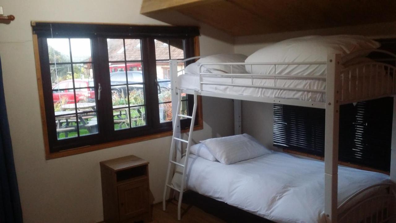 Bridge Farm Guesthouse Rooms Dundry 외부 사진